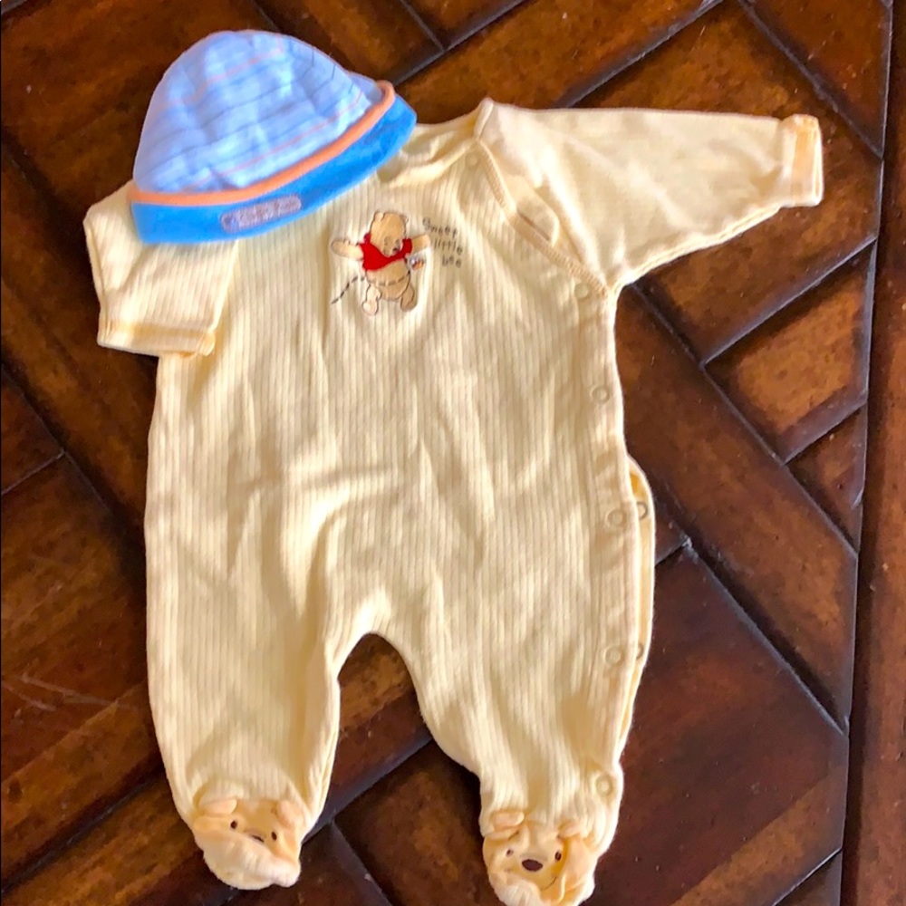 Kids romper Pooh with hat outfit 6-9 month